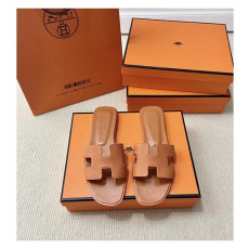 에르메스 올수공 오란 슬리퍼 샌들 앱송 87